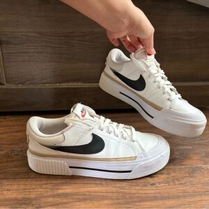 Nike platform court legacy sneakers